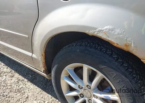 2013 Dodge Grand Caravan Sxt z USA, uszkodzony, nr VIN 2C4RDGCGXDR751907